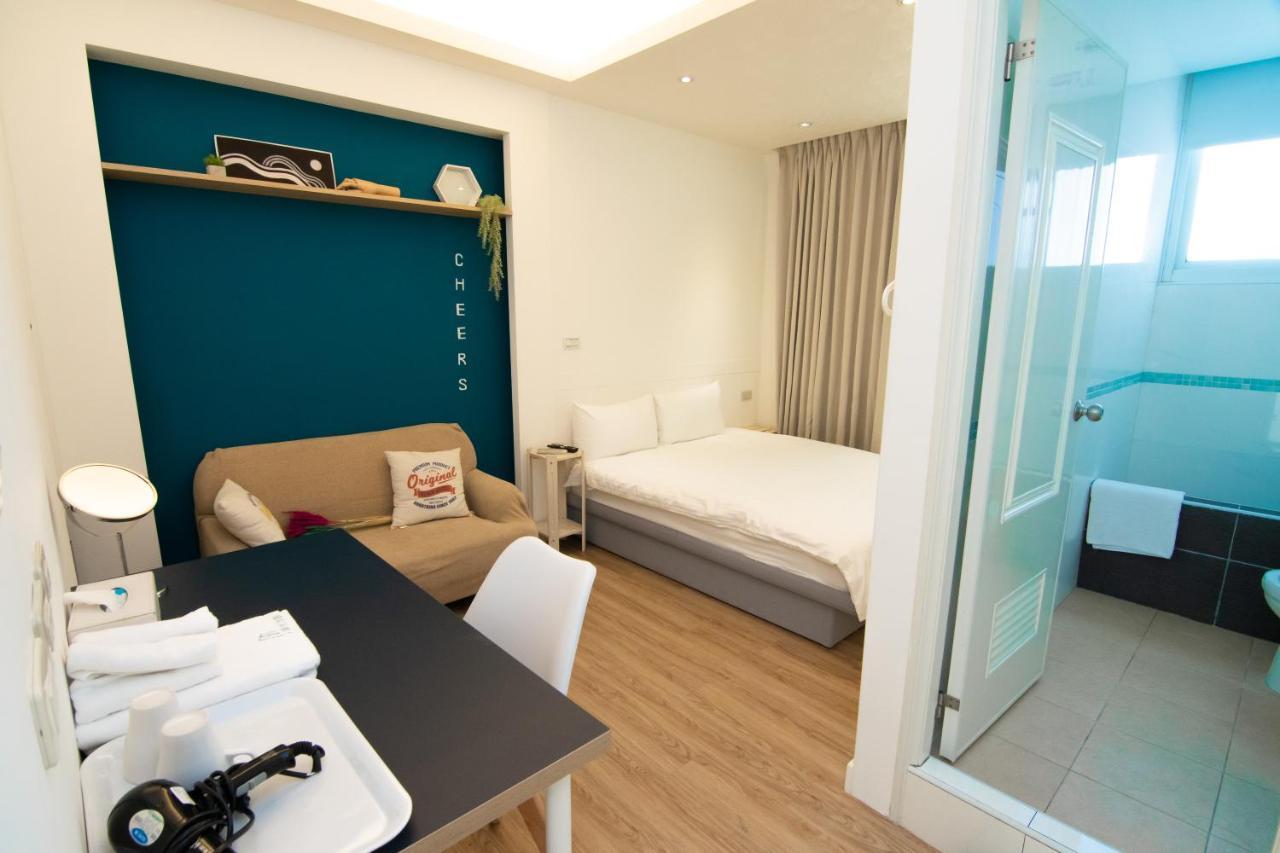Sleepie Muti-Minsu Center Apartment Каосюн Екстериор снимка
