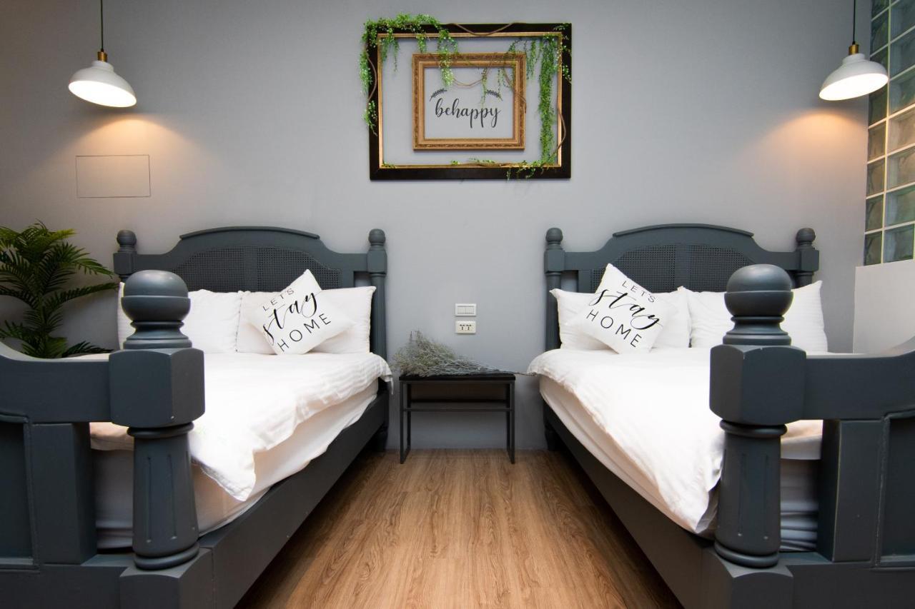 Sleepie Muti-Minsu Center Apartment Каосюн Екстериор снимка